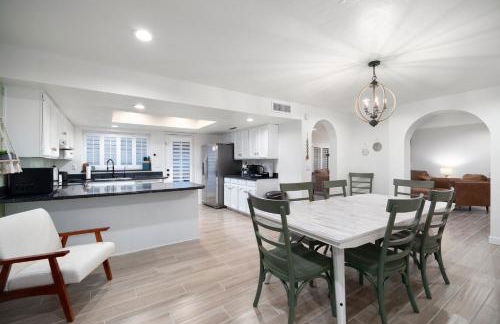 Large Pool With Diving Board, Remodeled 3bdrm, Near State Farm STDM and More! - Foto 53