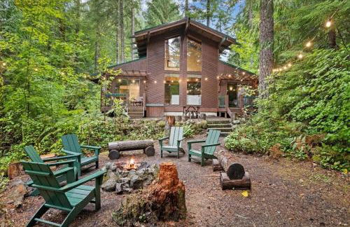 ZigZag Basecamp · Cozy Cabin Perfect for Nature Escapes w/ Hot Tub - Photo 31