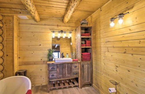 Stunning Mountain Views Livingston Cabin with Deck! - Foto 17