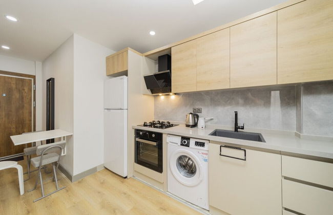 Chic Flat With Central Location in Muratpasa - Photo 7