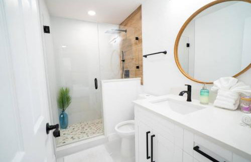 Tranquil and Sunny 4BR Getaway Home - Foto 25