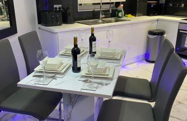 2 Double Bedroom Apartment in Edgware, London - Foto 5