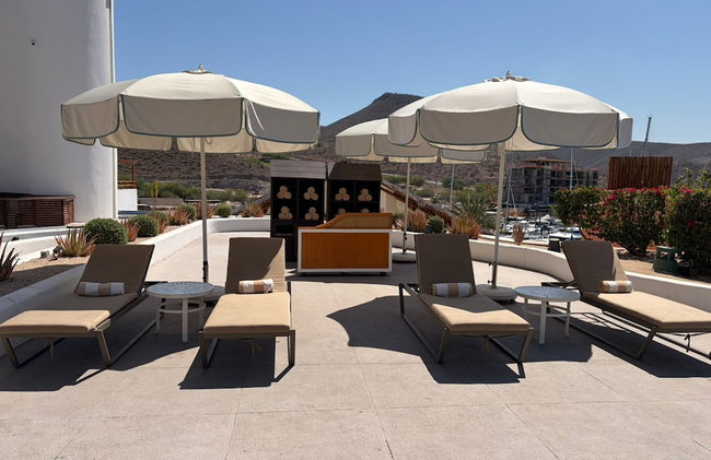 Condo Cortes - Photo 18