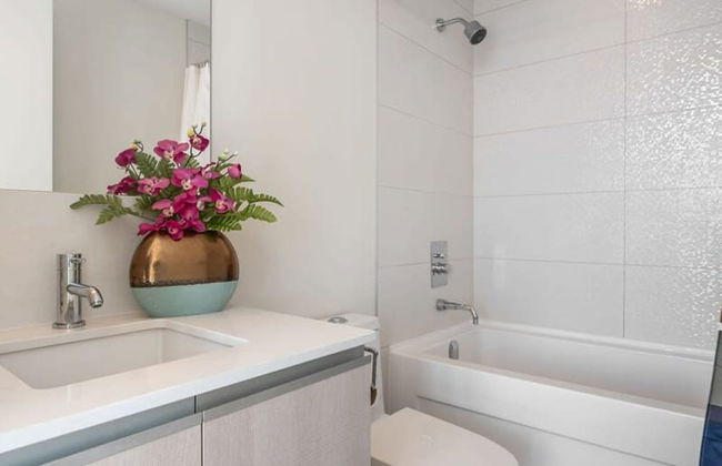 Prime Location Views Free Parking Banff Pass - Photo 23