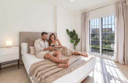 VACATION MARBELLA I Villa Azahar Retreat, Paradise for Golfers, Private Heated Pool, Close to the Best Beaches and High-end Restaurants - Foto 33