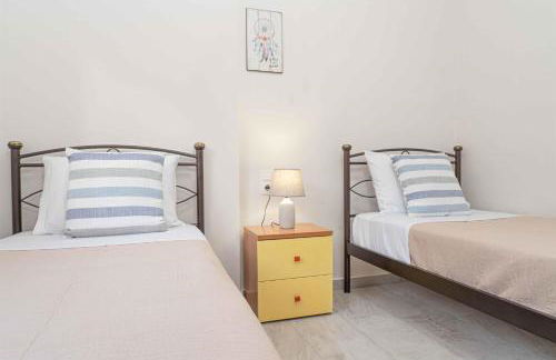 Tzortzi's Family Apartments - Photo 41