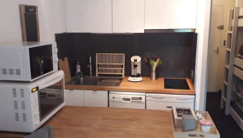 Au Petit Conf'Orres - Photo 2, stove, dishwasher