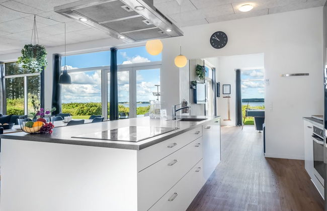 "Eloise" - 50m to the fjord - Foto 25