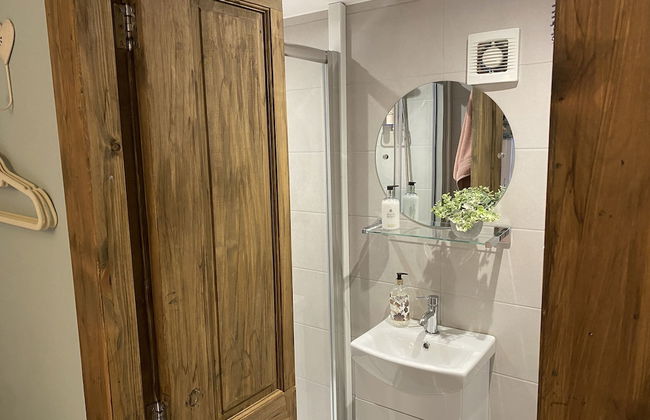 Private and Secluded Cabin in Rowfant - Foto 13