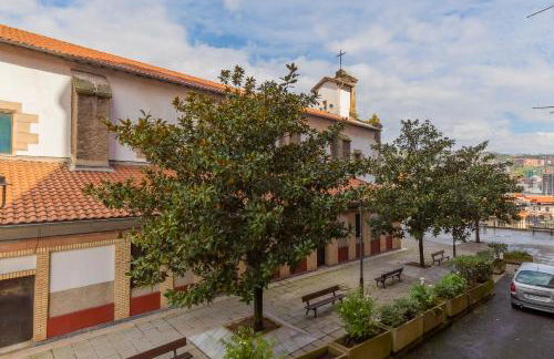 AkomodaT en apartamento luminoso junto al paseo de la ría - Foto 41