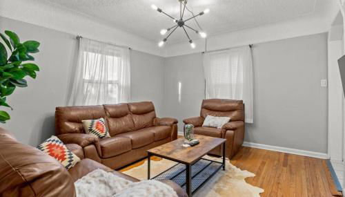 3 Bedroom Fenced Backyard Pets Welcome Sleeps 6 - Foto 2