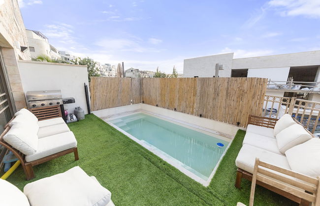 Chateau Gabriel 6 BR Villa w Heated Pool - Foto 38