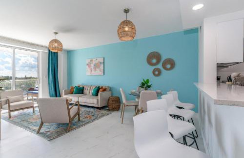 Resort-Style 1 Bed Condo with Pool Parking Rooftop & Gym - Foto 9