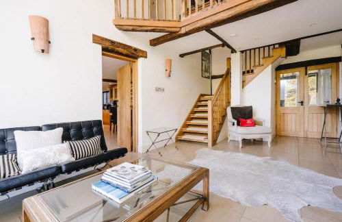 The Long Barn, a stylist barn conversion on a farm - Foto 33