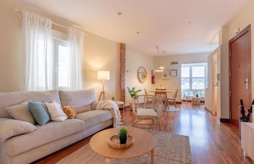 ACOGEDOR Y CON VISTAS - Casco Viejo & Parking - Foto 1