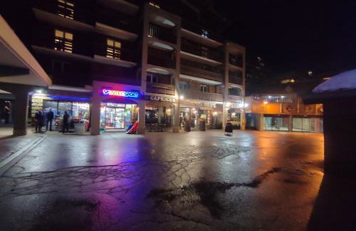 Studio les 2 Alpes au Village 1800m-Commerces et télésiège à 50m-Retour ski au pied - Photo 27