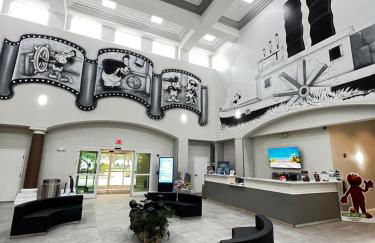 Disney Epic 1st Floor Shuttle - Foto 1