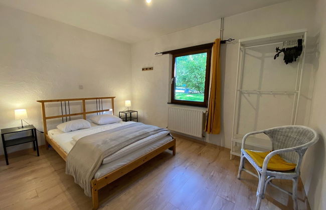 Charming Holiday Home With Garden - Photo 2