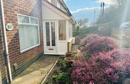 Professional 4BR House - Lace Market, Uni, QMC, City Centre & M1 - Sleeps 8 - Foto 22