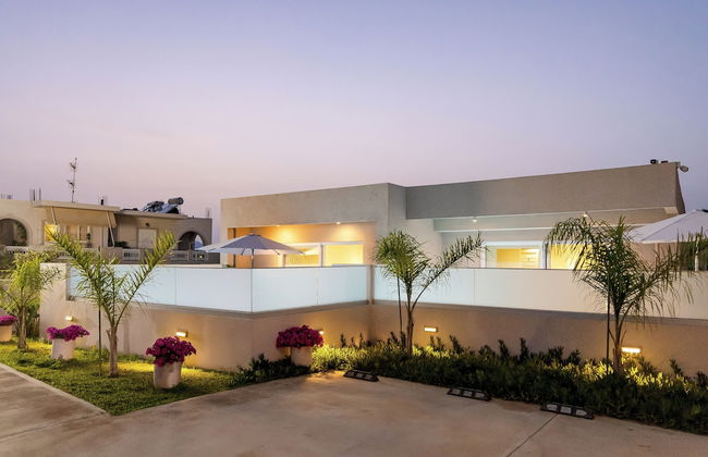 Sarpidon Suites - Photo 1