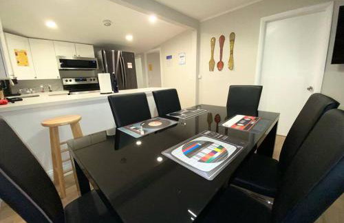 Unique Miami Art Escape w/ HotTub, Arcade & Murals - Foto 7