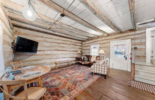 Rustic Augusta Cabin - Foto 12