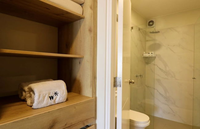 w Fascinating 1BR With Balcony in Miraflores - Photo 39