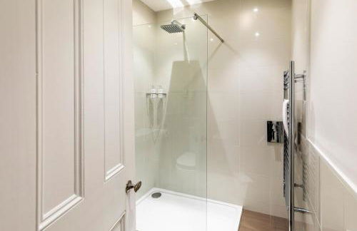 Spacious and Stylish Apartment Trafalgar Square - Foto 10