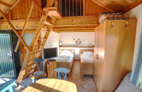 Hof Marienberg, 56340 Osterspai, Deutschland Wanderhütte - Foto 4