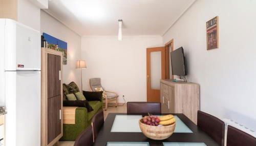 Mar y Montaña, apartamento con piscina, playa a 3 km VUT-3945-AS - Foto 5