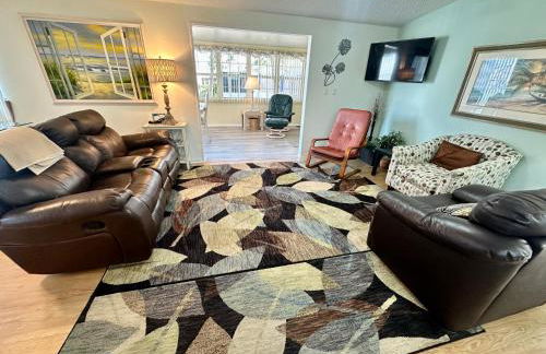 2b 2ba home is situated on a prime corner lot N564 - Foto 31