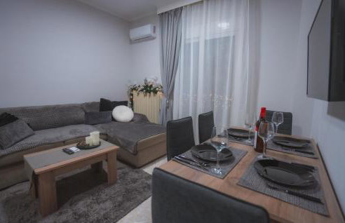 Heleni's Apartment - Photo 14