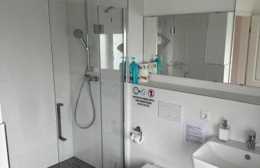 Rose Garden 1 & 2 - 2 Doppelhaushälften mit Fitnessräume - Foto 27