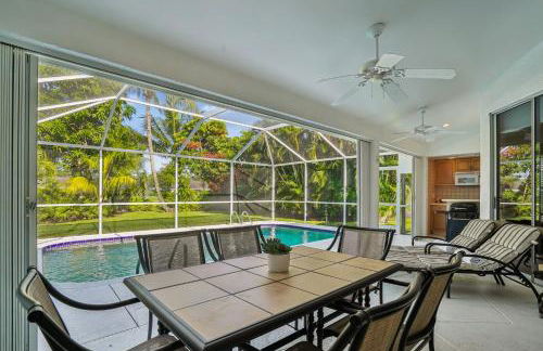 Relaxed Tropical NAPLES Retreat 5 mi to Beach home - Photo 1
