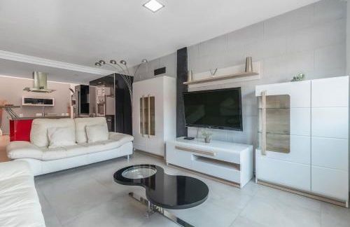 Encanto Arinaga - Photo 4