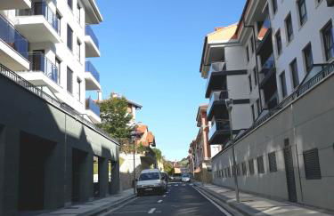 Telmo's Home con PARKING -Sirimiri Apartments- - Foto 20