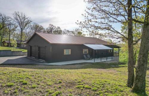 Table Rock Lakefront on 2 Acres with firepit - Foto 21