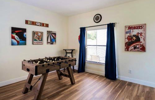 Spacious 4BR Home Perfect for Families - Foto 28