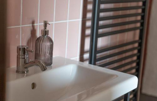 Naut Retreat, The Big Barn - Spacious & cosy cottage, walk to Porthcurno beach, Pedn Vouder & Minack Theatre - Photo 31