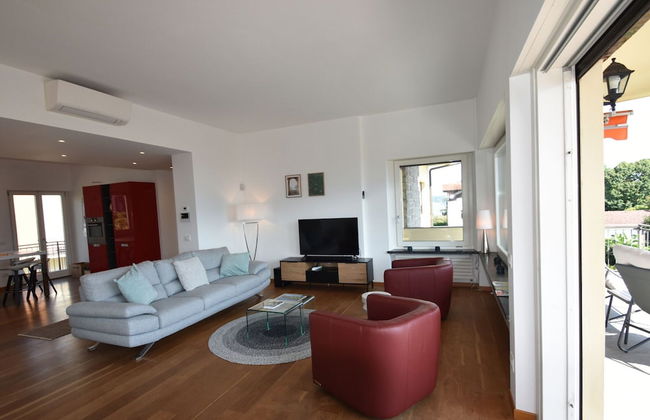 Apartment in a Prime Location on Lake Maggiore - Foto 13