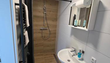 Smart Wohnen Dasing - Foto 3, Shower