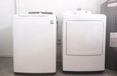 3 Bedrooms 2 Baths Pool Home available for LONGER STAYS!!! - Foto 35