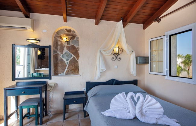 Hotel Castle Suites - Photo 39