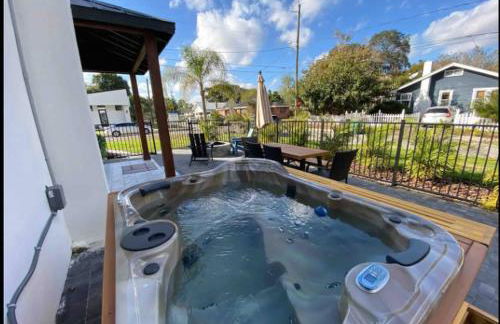 Casablanca in The Hghts-Hot Tub Bikes Chill Vibes - Foto 2