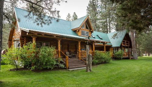 Peaceful Waterfront Log Cabin near Crater Lake National Forest, Oregon - Foto 1
