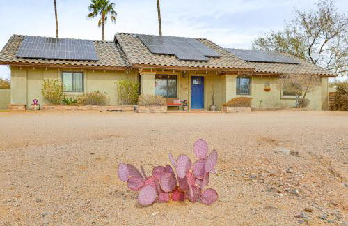 Horsey Hideaway Ranch House in Cave Creek! - Photo 33