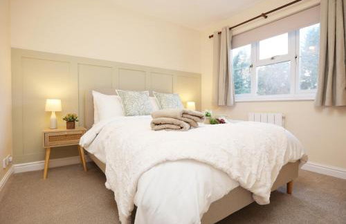 Orchard Place By N And N Stays, Perfect for corporate, contractor teams and families visiting the area, 3 Bed House with Private Parking, Semington Near Bath - Foto 2