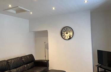 Modern flat in Oldham - contractor friendly Flat 2 - Foto 2