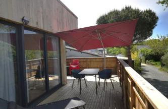 Appartement dans maison d'architecte avec terrasse - Photo 2