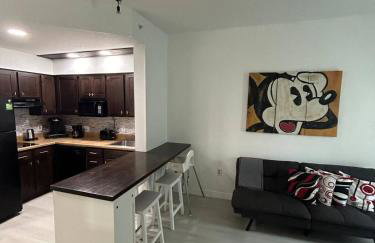 Cozy Condo near Disney World with Shuttle to parks - Foto 68